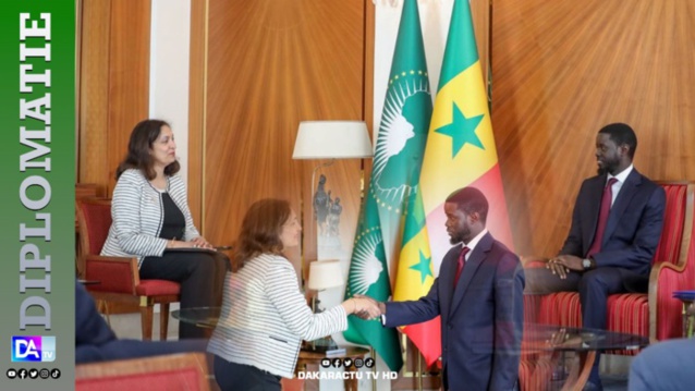 Coopération Sénégal-USA: Le Pr Bassirou Diomaye Faye a reçu en audience la sous-secrétaire d'Etat américain, Uzra Zeya Coopération Sénégal-USA: Le Pr Bassirou Diomaye Faye a reçu en audience la sous-secrétaire d'Etat américain, Uzra Zeya