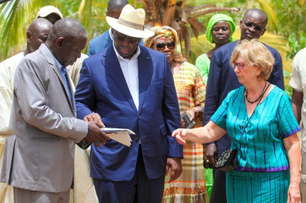 Macky Sall et ses projets qui se réalisent difficilement! Macky Sall et ses projets qui se réalisent difficilement!