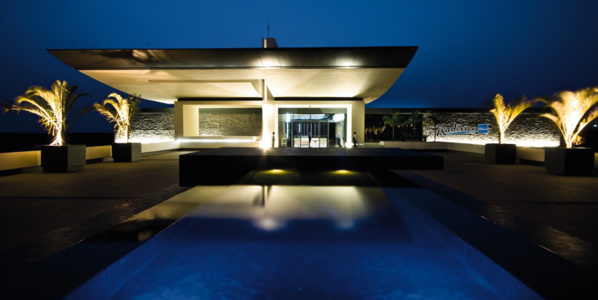 Zones d'ombres sur une fausse alerte à la bombe au Radisson Blu Dakar Zones d'ombres sur une fausse alerte à la bombe au Radisson Blu Dakar