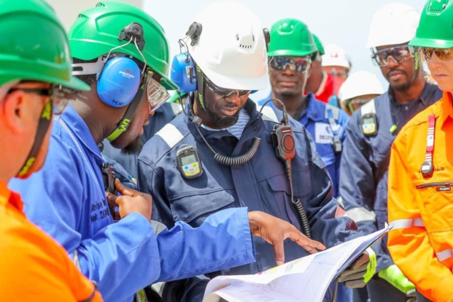 Premiers barils de pétrole au SÉNÉGAL- Les images exclusives de la visite sur la plateforme Sangomar du chef de l'Etat Bassirou Diomaye Diakhar Faye 