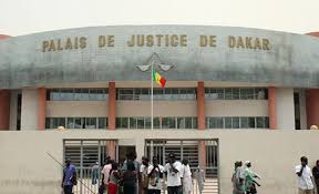 Présumée collusion avec le MFDC : Trois Soldats jugés devant le Tribunal militaire ce vendredi… Présumée collusion avec le MFDC : Trois Soldats jugés devant le Tribunal militaire ce vendredi…