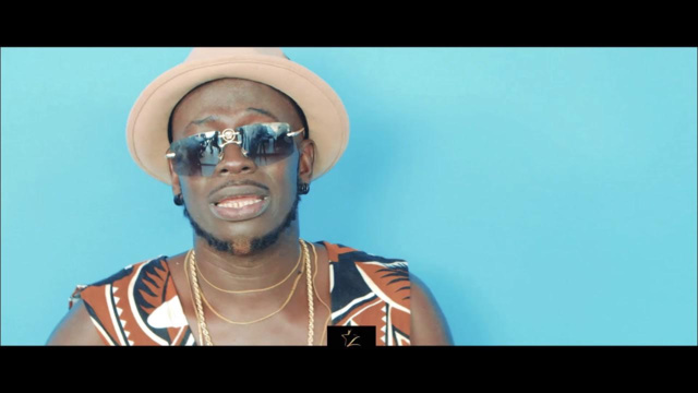 Cité dans une affaire de cambriolage, le chanteur Soriba Kouyaté, encore arrêté par la... DIC Cité dans une affaire de cambriolage, le chanteur Soriba Kouyaté, encore arrêté par la... DIC