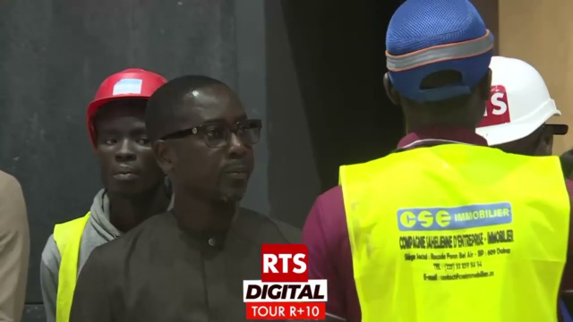 Suite et pas fin sur le carnage financier à la RTS- La fameuse Tour à 10 étages a déjà englouti 33 milliards f cfa, CSE demande 9 milliards pour la finir... Pourquoi le nouveau DG, Pape Alé Niang, a "déchiré" l'accord d'entreprise... Suite et pas fin sur le carnage financier à la RTS- La fameuse Tour à 10 étages a déjà englouti 33 milliards f cfa, CSE demande 9 milliards pour la finir... Pourquoi le nouveau DG, Pape Alé Niang, a "déchiré" l'accord d'entreprise...