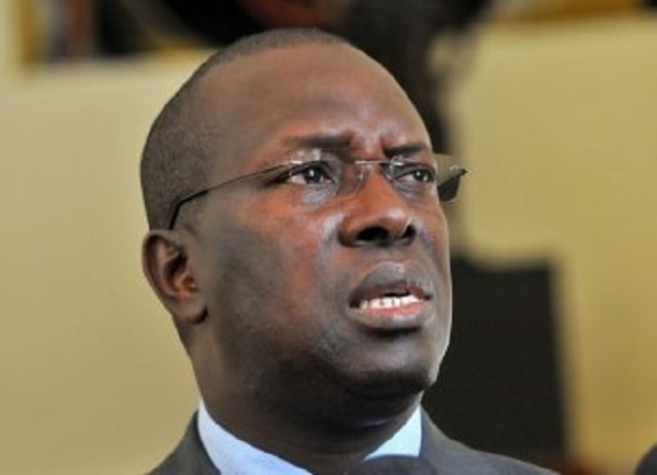 Souleymane Ndéné Ndiaye: "Je demande à Macky Sall de pardonner et qu'on libére les jeunes étudiants (...) Aucun politique n'est derrière ces étudiants (...) Macky lui même a été leader d'un mouvement estudiantin (...)" Souleymane Ndéné Ndiaye: "Je demande à Macky Sall de pardonner et qu'on libére les jeunes étudiants (...) Aucun politique n'est derrière ces étudiants (...) Macky lui même a été leader d'un mouvement estudiantin (...)"