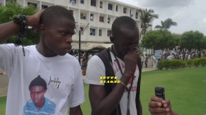 Sette Diagne, témoin du meurtre de Bassirou Faye : «en tant que talibé de Baye Niass, mon devoir est de toujours dire la vérité, rien que la vérité. Lors du procès, je dirai tout ce que j’ai vu,”. Sette Diagne, témoin du meurtre de Bassirou Faye : «en tant que talibé de Baye Niass, mon devoir est de toujours dire la vérité, rien que la vérité. Lors du procès, je dirai tout ce que j’ai vu,”.