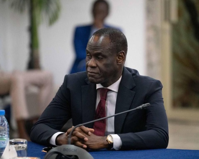 REFORMES DE LA JUSTICE POUR UN SYSTEME JUDICIAIRE EFFICACE ET EFFICIENT (CONTRIBUTION) REFORMES DE LA JUSTICE POUR UN SYSTEME JUDICIAIRE EFFICACE ET EFFICIENT (CONTRIBUTION)