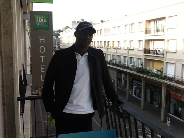 Voici le "tout puissant" Mahecor Diouf, proche de la Première Dame et du Dr Cheikh Kanté! Voici le "tout puissant" Mahecor Diouf, proche de la Première Dame et du Dr Cheikh Kanté!