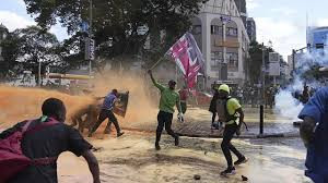 Kenya : les étudiants manifestent contre Ruto et les kidnappings Kenya : les étudiants manifestent contre Ruto et les kidnappings