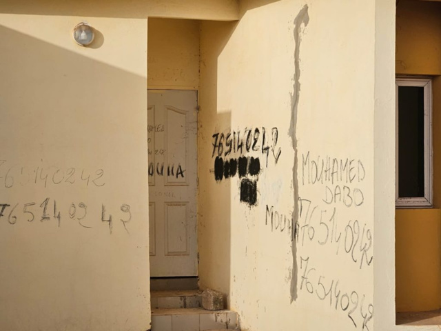 « UBBI DEUK » | LA GENDARMERIE MET FIN À L’OCCUPATION ILLÉGALE DE LA RÉSIDENCE LAC ROSE « UBBI DEUK » | LA GENDARMERIE MET FIN À L’OCCUPATION ILLÉGALE DE LA RÉSIDENCE LAC ROSE