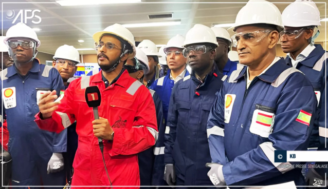 SENEGAL-MAURITANIE-ECONOMIE / Exploitation gazière : Birame Souleye Diop et son homologue mauritanien sur le navire FPSO du GTA SENEGAL-MAURITANIE-ECONOMIE / Exploitation gazière : Birame Souleye Diop et son homologue mauritanien sur le navire FPSO du GTA