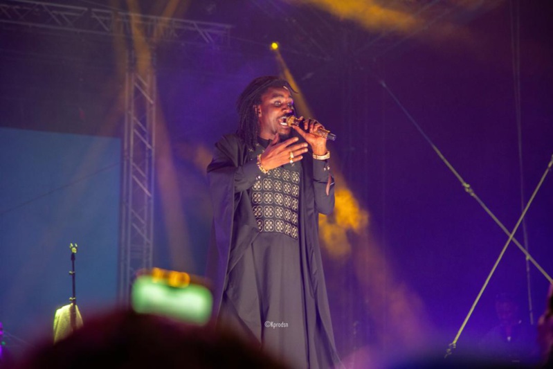 Paris- Wally Seck fait danser les olympiens Paris- Wally Seck fait danser les olympiens