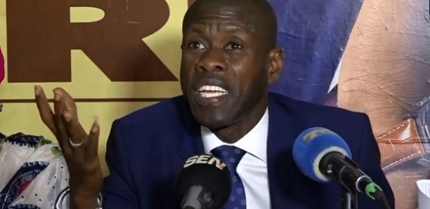 Offense au chef de l’Etat: Ahmed Suzanne Camara envoyé en prison Offense au chef de l’Etat: Ahmed Suzanne Camara envoyé en prison