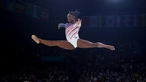 JO 2024: l'Américaine Simone Biles conquiert sa première médaille d'or à Paris par équipes JO 2024: l'Américaine Simone Biles conquiert sa première médaille d'or à Paris par équipes