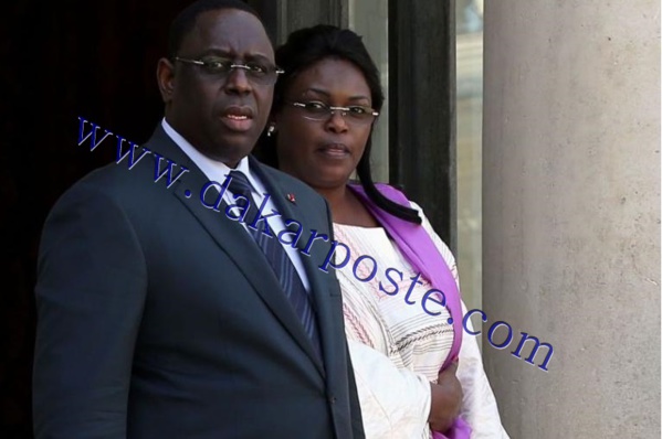 Macky rentre discrètement à Dakar Macky rentre discrètement à Dakar