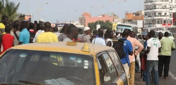 Grand Yoff : Un chauffeur de taxi tué après des échanges de tirs… Grand Yoff : Un chauffeur de taxi tué après des échanges de tirs…