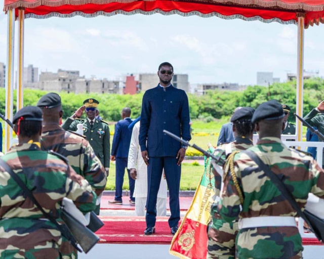 Le Pr Bassirou Diomaye Faye a quitté Dakar ce dimanche 1er septembre pour une visite en Chine Le Pr Bassirou Diomaye Faye a quitté Dakar ce dimanche 1er septembre pour une visite en Chine