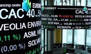La Bourse de Paris recule de 0,75%, freinée par le luxe et la Chine La Bourse de Paris recule de 0,75%, freinée par le luxe et la Chine