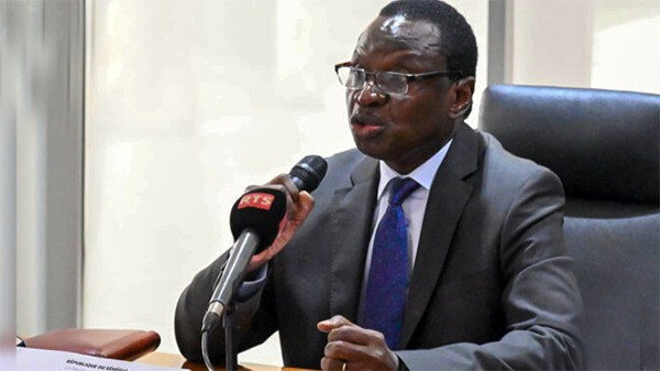 ÉTATS GÉNÉRAUX DE L’INDUSTRIE ET DES PME | SERIGNE GUEYE DIOP LANCE LES TRAVAUX PRÉPARATOIRES POUR UNE NOUVELLE FEUILLE DE ROUTE INDUSTRIELLE AU SÉNÉGAL ÉTATS GÉNÉRAUX DE L’INDUSTRIE ET DES PME | SERIGNE GUEYE DIOP LANCE LES TRAVAUX PRÉPARATOIRES POUR UNE NOUVELLE FEUILLE DE ROUTE INDUSTRIELLE AU SÉNÉGAL