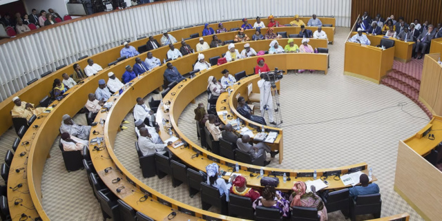 ASSEMBLÉE NATIONALE | LE PROJET DE LOI PORTANT DISSOLUTION DU HCCT ET DU CESE REJETÉ ASSEMBLÉE NATIONALE | LE PROJET DE LOI PORTANT DISSOLUTION DU HCCT ET DU CESE REJETÉ