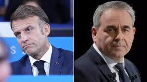 France: toujours pas de Premier ministre, le nom de Xavier Bertrand divise le camp présidentiel France: toujours pas de Premier ministre, le nom de Xavier Bertrand divise le camp présidentiel