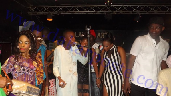 Gorgui Ndiaye a mis le feu ce weekend au Palais des Arts de Thies aprés avoir enflammé Somone, Diamniadio et Thies. Voici les images de ces soirées!!! Gorgui Ndiaye a mis le feu ce weekend au Palais des Arts de Thies aprés avoir enflammé Somone, Diamniadio et Thies. Voici les images de ces soirées!!!