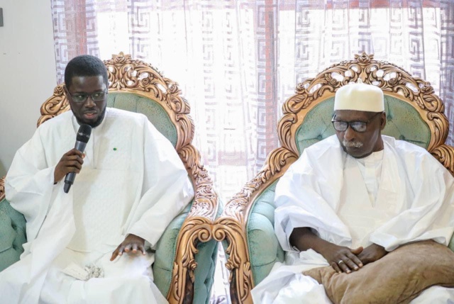 Ce que le président de la République a dit au Khalif général des Tidianes Ce que le président de la République a dit au Khalif général des Tidianes