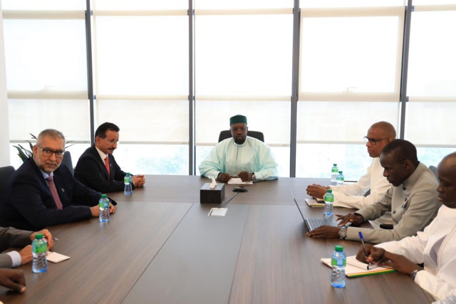 Le PDG de DP World, Sultan Ahmed Bin Sulayem, reçu par le Pm Ousmane Sonko Le PDG de DP World, Sultan Ahmed Bin Sulayem, reçu par le Pm Ousmane Sonko