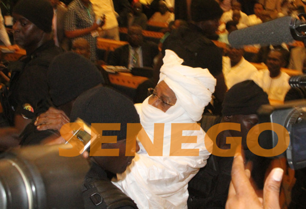 Le CNRA met en demeure la RTS pour violation des droits de Habré Le CNRA met en demeure la RTS pour violation des droits de Habré