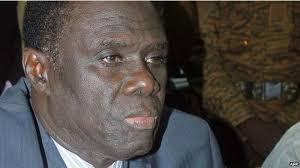 Burkina Faso : le président par intérim placé en résidence surveillée Burkina Faso : le président par intérim placé en résidence surveillée