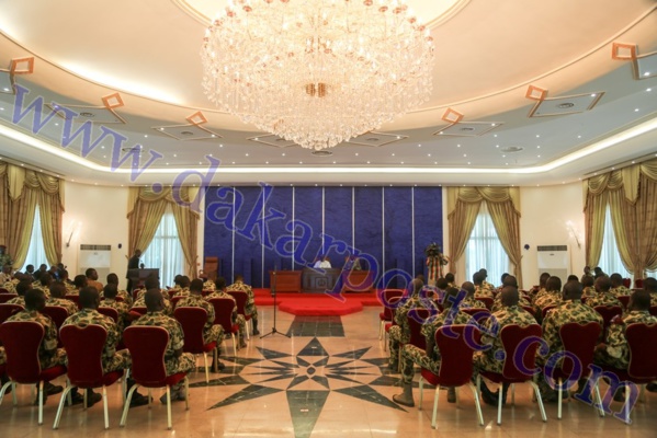 Médiation Burkina: Macky Sall à la rencontre des hommes de la junte Médiation Burkina: Macky Sall à la rencontre des hommes de la junte