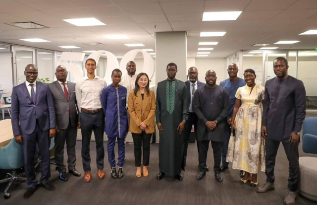 ÉTATS-UNIS | LE PRÉSIDENT BASSIROU DIOMAYE FAYE A RENCONTRÉ LES ÉQUIPES DE 500 GLOBAL