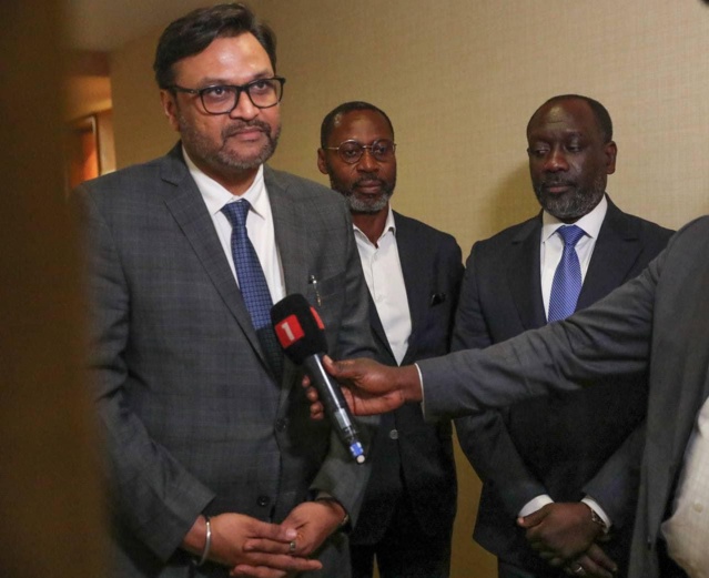 Le Président Bassirou Diomaye Faye a reçu le Vice-Président de Hewlett-Packard (HP), M. Ketan PATEL Le Président Bassirou Diomaye Faye a reçu le Vice-Président de Hewlett-Packard (HP), M. Ketan PATEL