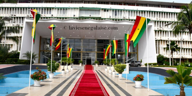 Législatives 2024 : La DGE a reçu environ 30 listes Législatives 2024 : La DGE a reçu environ 30 listes