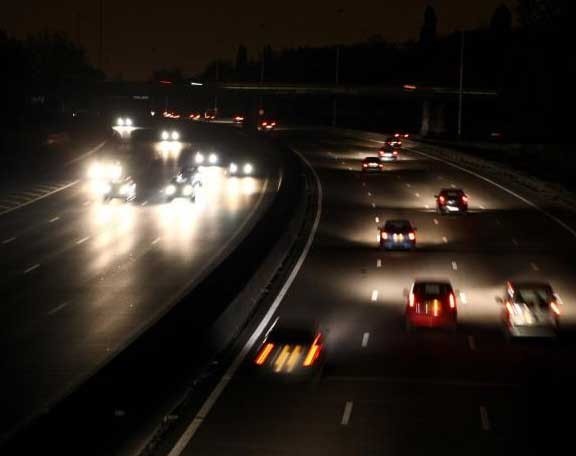 Alerte à l'agression sur l'autoroute! Alerte à l'agression sur l'autoroute!