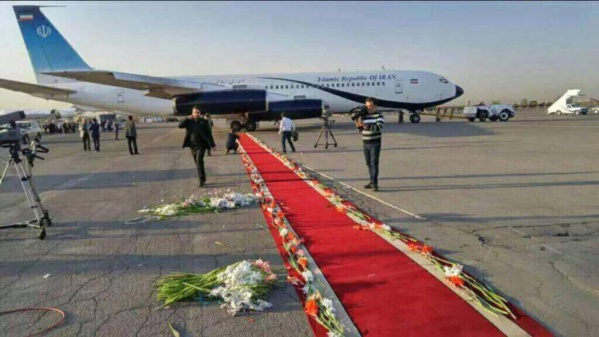 Accueil officiel des dépouilles des hadjis iranien Accueil officiel des dépouilles des hadjis iranien