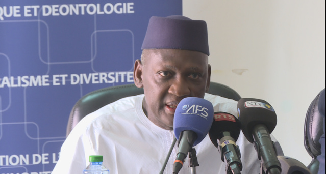 LÉGISLATIVES – RÉPARTITION DU TEMPS D’ANTENNE DES CANDIDATS | LE CNRA CONVOQUE UNE RÉUNION CE JEUDI À 15H LÉGISLATIVES – RÉPARTITION DU TEMPS D’ANTENNE DES CANDIDATS | LE CNRA CONVOQUE UNE RÉUNION CE JEUDI À 15H