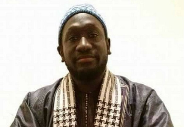 CHRONIQUE - RÉBELLION OU SOUMISSION : SERIGNE ASSANE, ENTRE LE MARTEAU DU POUVOIR ET L'ENCLUME DU KHALIFE CHRONIQUE - RÉBELLION OU SOUMISSION : SERIGNE ASSANE, ENTRE LE MARTEAU DU POUVOIR ET L'ENCLUME DU KHALIFE