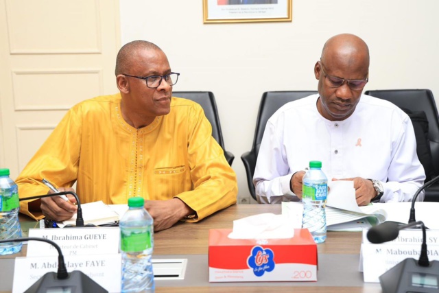 Situation de crue du fleuve Sénégal- Le Pm, Ousmane Sonko, a présidé, ce dimanche , une réunion interministérielle exceptionnelle Situation de crue du fleuve Sénégal- Le Pm, Ousmane Sonko, a présidé, ce dimanche , une réunion interministérielle exceptionnelle