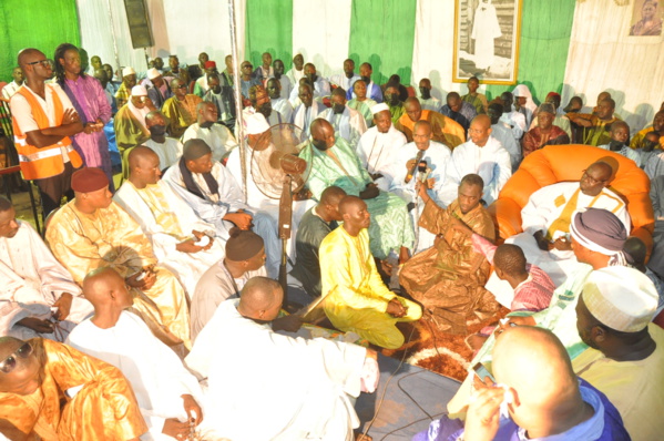 23 ème  édition des « Thiant » à Serigne Mouhamadou Lamine Bara Mbacké à Guédiawaye  L’initiative de Serigne Abdoul Aziz Khadim Awa Ba magnifiée par la communauté musulmane