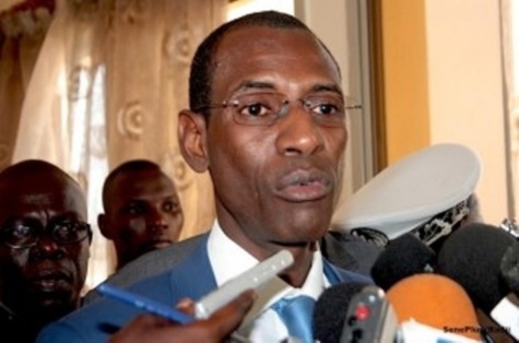 Accusé de rouler pour Fada, Abdoulaye Daouda Diallo réplique : "Ils n'ont qu'à s'en prendre à eux-mêmes..." Accusé de rouler pour Fada, Abdoulaye Daouda Diallo réplique : "Ils n'ont qu'à s'en prendre à eux-mêmes..."