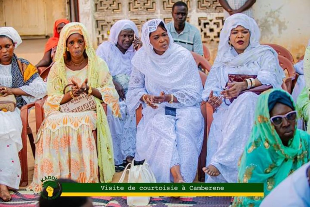 Campagne électorale pour les législatives anticipées-Le maire, Babacar Mbengue, opte pour la stratégie du porte-à-porte Campagne électorale pour les législatives anticipées-Le maire, Babacar Mbengue, opte pour la stratégie du porte-à-porte