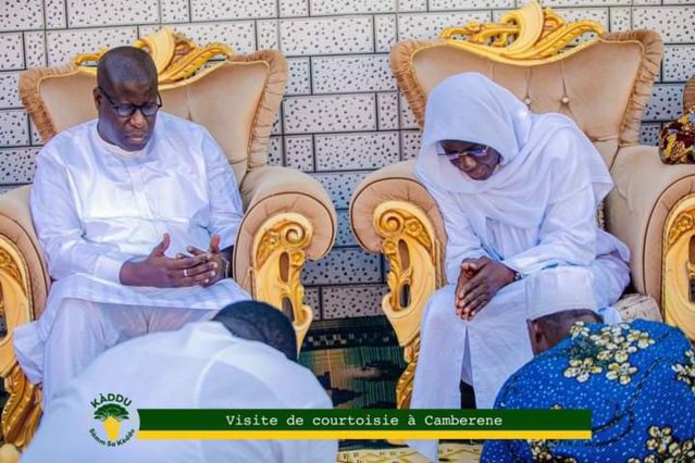 Campagne électorale pour les législatives anticipées-Le maire, Babacar Mbengue, opte pour la stratégie du porte-à-porte Campagne électorale pour les législatives anticipées-Le maire, Babacar Mbengue, opte pour la stratégie du porte-à-porte