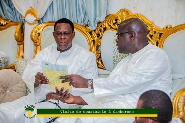 Campagne électorale pour les législatives anticipées-Le maire, Babacar Mbengue, opte pour la stratégie du porte-à-porte Campagne électorale pour les législatives anticipées-Le maire, Babacar Mbengue, opte pour la stratégie du porte-à-porte