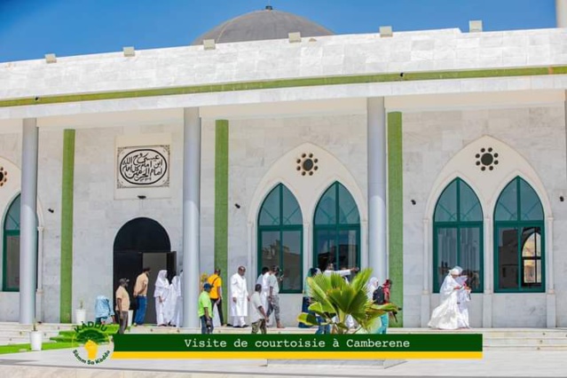 Campagne électorale pour les législatives anticipées-Le maire, Babacar Mbengue, opte pour la stratégie du porte-à-porte Campagne électorale pour les législatives anticipées-Le maire, Babacar Mbengue, opte pour la stratégie du porte-à-porte