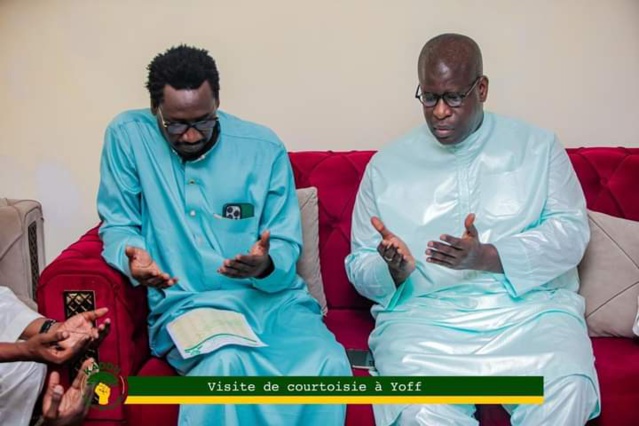 Campagne électorale pour les législatives anticipées-Le maire, Babacar Mbengue, opte pour la stratégie du porte-à-porte Campagne électorale pour les législatives anticipées-Le maire, Babacar Mbengue, opte pour la stratégie du porte-à-porte