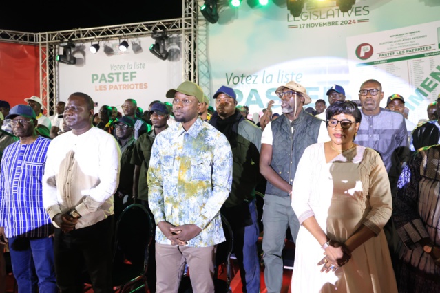 Campagne électorale pour les législatives- Kaolack déroule le tapis rouge à Ousmane Sonko et Cie (IMAGES) Campagne électorale pour les législatives- Kaolack déroule le tapis rouge à Ousmane Sonko et Cie (IMAGES)