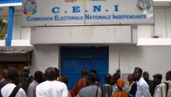 Election en Guinée: la Céni dans l'attente des résultats