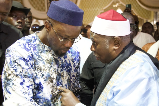 Les images de la "ziarra" de Sonko et Cie à Médina Baye et Leona Niassène Les images de la "ziarra" de Sonko et Cie à Médina Baye et Leona Niassène