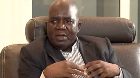 La réplique salée du coordonateur du Pds, Omar Sarr: "Moustapha NIASSE, président pleurnichard de l’assemblée nationale, a publié un communiqué dans lequel il prétend décider du sort du groupe parlementaire des libéraux et démocrates (...) La réplique salée du coordonateur du Pds, Omar Sarr: "Moustapha NIASSE, président pleurnichard de l’assemblée nationale, a publié un communiqué dans lequel il prétend décider du sort du groupe parlementaire des libéraux et démocrates (...)