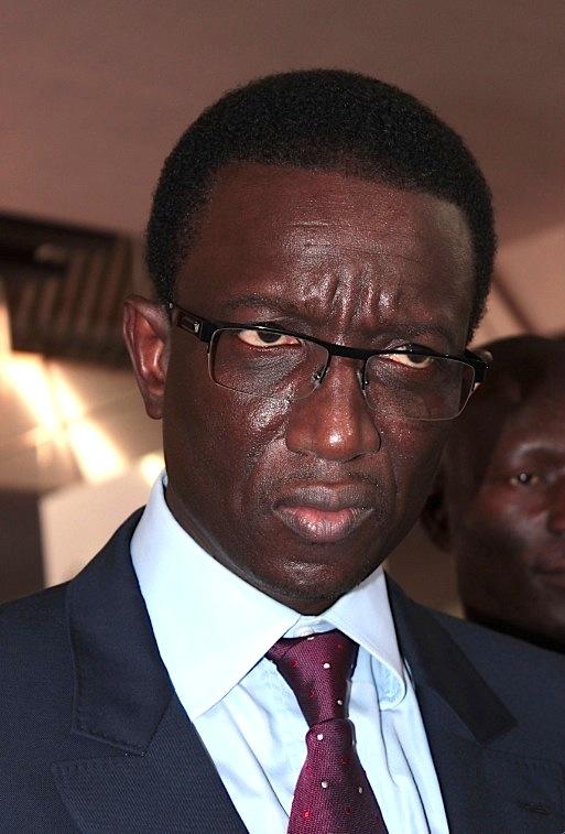 Le singapourien Olam négocie pour le rachat de Sunéor; l'argentier de l'Etat Amadou Bâ au coeur du deal Le singapourien Olam négocie pour le rachat de Sunéor; l'argentier de l'Etat Amadou Bâ au coeur du deal